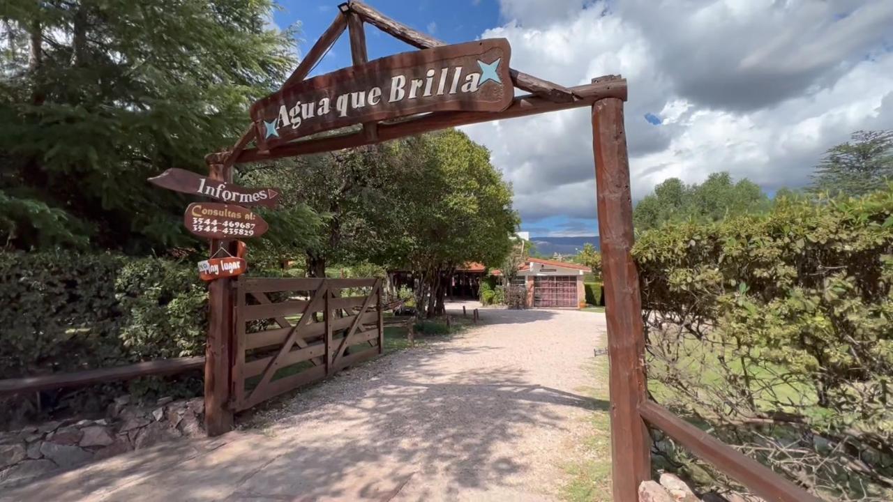 Cabanas Agua Que Brilla Mina Clavero Luaran gambar
